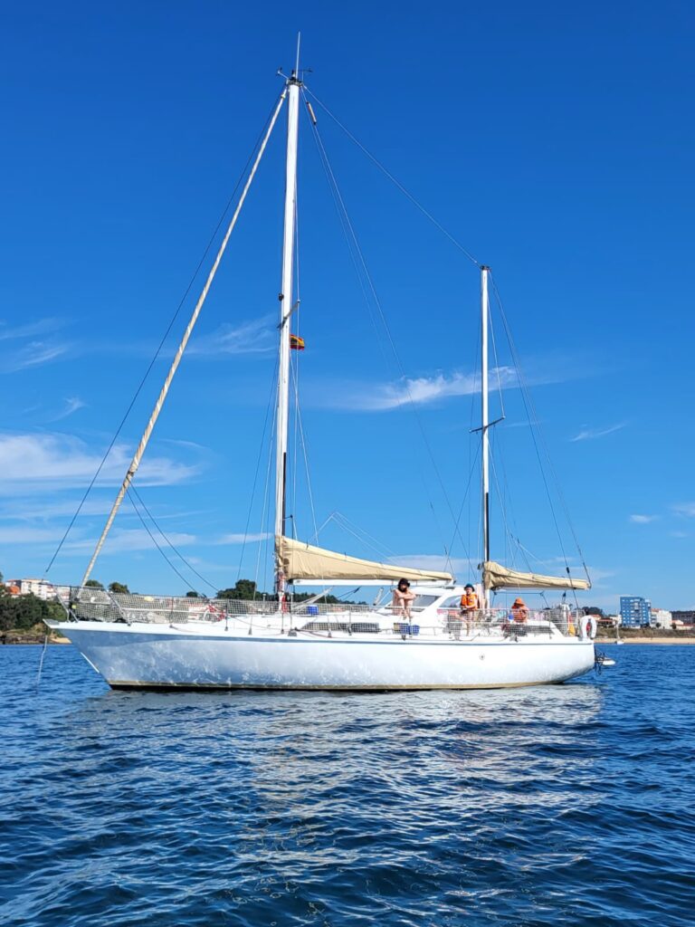 Juhu wir haben ein Boot!